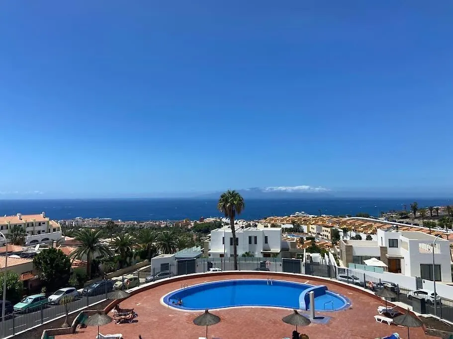 Wunderschoenes Gemuetliches Apartment Mit Meerblick Costa Adeje  Spain
